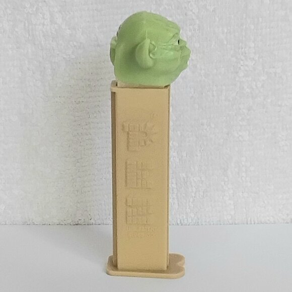 3/$24 NM/M Star Wars Yoda on Tan PEZ Dispenser!! - Picture 2 of 5
